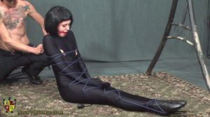 Bound, Plugged and Inflated [2017,catsuits,darlex,punishment][Eng]