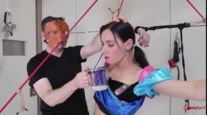 lesbian cumpuppet [2019][Eng]