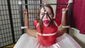 The Shoulder Stretch-rope bondage videos [2017,Sadie Holmes,Drooling,Helpless,Shiny Pantyhose][Eng]