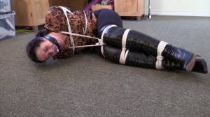 Busty Blond tied up and gagged to keep her out of the way [torture,Bondage,Rope][Eng]