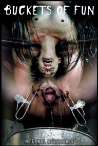 Buckets of Fun [2017,Spanking,Rope Bondage,Torture][Eng]