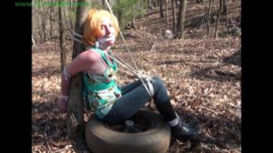 Booted babe bound and lost in the woods [2020,outdoor bondage,tree tied,bondage][Eng]