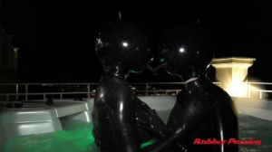Rubber Doll Jacuzzi [2020,Rubber dolls,Jacuzzi,Black Latex][Eng]