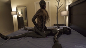 Rubber Toy Red - Part 3 [2020,Bondage,Rope,torture][Eng]