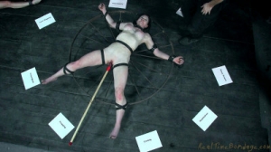 RTB Foot Pain - Catherine de Sade (2021) [2021,Rope Bondage,Submission,BDSM][Eng]