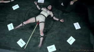 Foot Pain -  Catherine de Sade [Nipple Clamps,BDSM,Clit Suction][Eng]