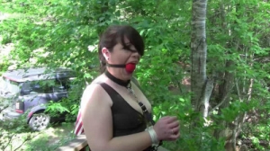 Elizabeth Andrews - On Latex Assignment In The Mountains [2021,Rope,BDSM,Bondage][Eng]