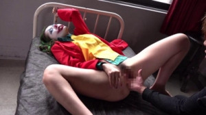 Clown Woman Yui Hatano [2020,Bermuda,Masturbation,Cosplay,Restraints][Eng]