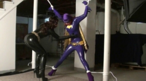 Batgirl Worships Catwoman! [2021,Bondage,Rope,BDSM][Eng]