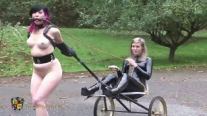 Bondage, spanking and domination for model in latex [2021,BDSM Latex][Eng]