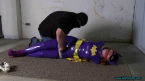 Batgirl Captured and Tormented in Catwomans' Lair! [2021,BDSM Latex,Bareback][Eng]