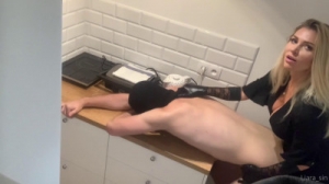 Kitchen pegging [2020,Femdom and Strapon,Femdom,Humiliation,Strapon][Eng]