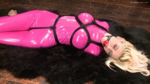 Danielle Trixie Pink Bubblegum [BDSM Latex][Eng]