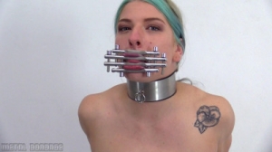 Nora Sparkle – Lips and Tongue Press Part 673 [BDSM][Eng]