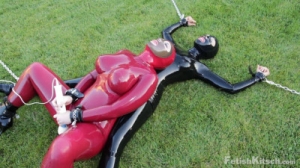 Black and red [2020,BDSM Latex,Latex,Bdsm,Rubber][Eng]