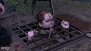 She was kept in a pit [2022,BDSM,Calico,BDSM,Clothespins,Ring Gag][Eng]