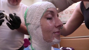 Elise Head Is Plaster Casted [BDSM][Eng]