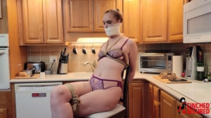 Ariel kitchen [BDSM][Eng]