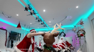 Miss Miranda - A Christmas Photo Tale [hardcore femdom porno videos]