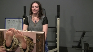 TickledPink – Lets get the NEW girl in the stocks! PLEASE [bdsm sex videos bdsm porn watch]