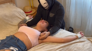 LaughtaleStudio – Miss Rose Upperbody Tickling