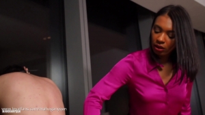 MahoganyQen - Naughty Slave Gets Spanking from Ebony Mistress MahoganyQen - Naughty Slave Gets Spanking from Ebony Mistress