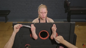 RFStudioProduction – Frida – Foot Tickling for Cute and Sensitive Blonde in Big Stocks RFStudioProduction – Frida – Foot Tickling for Cute and Sensitive Blonde in Big Stocks