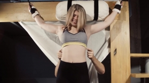 TickleTherapy – Breaking fitness bikini champion – standup