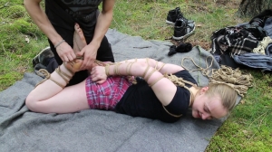 KitzelseiteTickleFun – Tickling in the forest – part 2