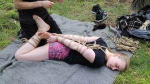 KitzelseiteTickleFun – Tickling in the forest – part 2