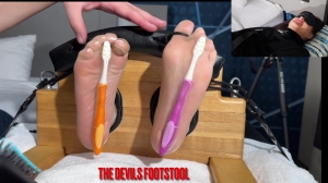 TheDevilsFootstool – Ticklish Mummy LilMizzUnique