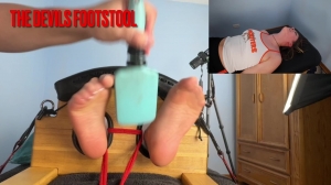 TheDevilsFootstool – Ticklish Hooters Girl Salem Rose-mf, NylonFeet, TicklingFeet