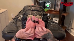 Fettish – The Tickle Table – Salem Rose 2-mf, TicklingFeet Fettish – The Tickle Table – Salem Rose 2-mf, TicklingFeet