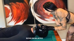MISTRESS MIKA - Latex Teasing And Breath Play-LatexAndRubber MISTRESS MIKA - Latex Teasing And Breath Play-LatexAndRubber