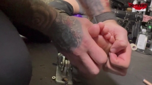 Fettish – Tickled in Steel – Angel-mf, TicklingUpperBody,