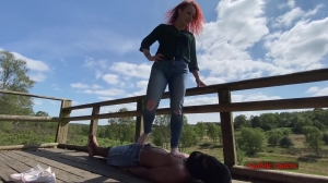 Sadistic Queens - Squishysax - Miss Katherine Kendal - Stomping Sweaty Feet-Foot Worship