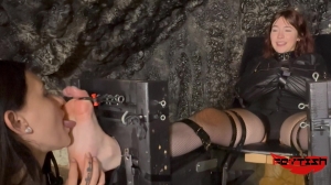 Fettish – Tickle Therapy – Roze and Greasy Rose- fff, HD, Licking, NylonFeet, TicklingFeet