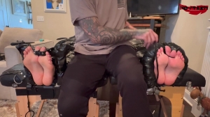 Fettish – The Tickle Table – Anna Kovachenko and Lana Blade- mff, TicklingFeet