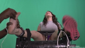 TickleHotness – Hot Feet Off The Street 23 – Part 3 – Jaded Dawn-mf, TicklingFeet