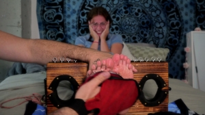 TheTickleRoom – Ivys Horny and Exposed Foot Tickle!-HD, mf, TicklingFeet