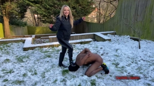 Sadistic Queens - Squishysax - Miss Courtney - Busted In A Winter Wonderland-Femdom
