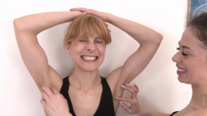 TicklingAndLaughingExperiences – Spicy secrets- ff, HD, TicklingUpperBody