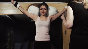 TickleTherapy – Miss Russia Victoria standup tickled by Anyuta- ff, HD, TicklingUpperBody