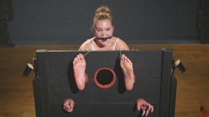 RFStudioProduction – Vanda – Bastinado and Tickling in Heavy Stocks- mmf, TicklingFeet