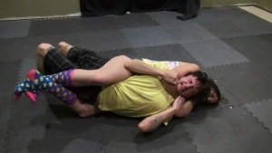 Reality Girls Scissors - Smiley Slaps Him Down Clear-WrestlingAndScissor