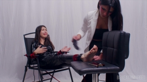 BeneathMyFeet – Jane's foot tickling conditioning- ff,  NylonFeet, TicklingFeet