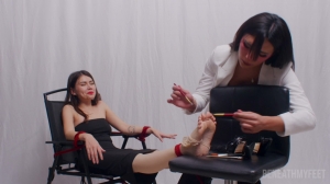 BeneathMyFeet – Jane's foot tickling conditioning- ff,  NylonFeet, TicklingFeet