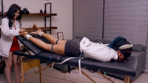 BeneathMyFeet – LUNA'S ANXIETY THERAPY- ff, HD, TicklingFeet