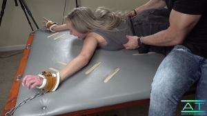 AmericanTickling – The Beautiful & Ticklish Amanda 3- mf, TicklingUpperBody