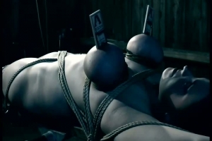 Brutal BDSM Wench – Worked Over